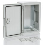 PP3001; Пластиковый шкаф с монт. панелью, IP65. УХЛ1., 200х300х130, непрозрачная дверца