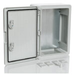 PP3002; Пластиковый шкаф с монт. панелью, IP65. УХЛ1., 250х350х150, непрозрачная дверца